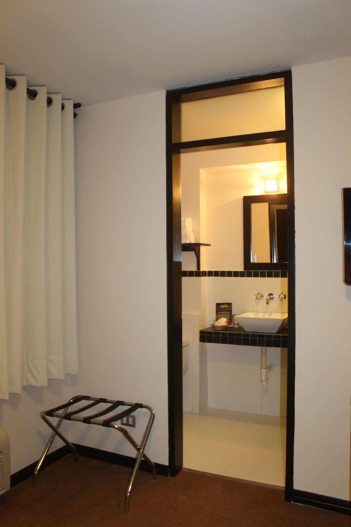 Rio Boutique Hotel Pucallpa Exterior photo
